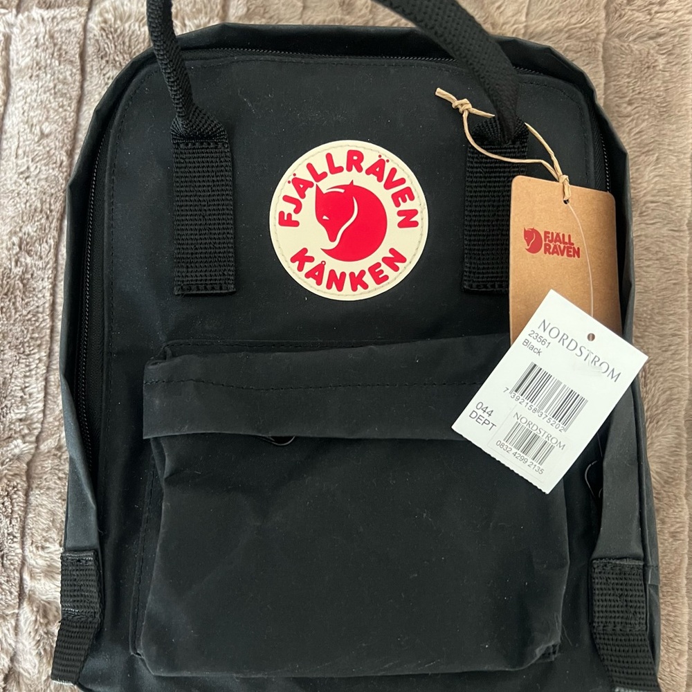 Fjall Raven kanken backpack